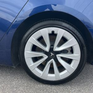 صورة مصغرة 18 لـ 2022 Tesla MODEL 3 BASE