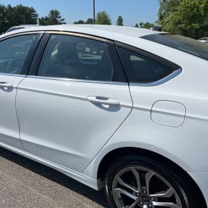FORD FUSION SE - 6