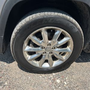 صورة مصغرة 17 لـ 2014 JEEP CHEROKEE LIMITED