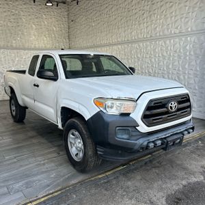 صورة 10 لـ 2017 Toyota TACOMA SR