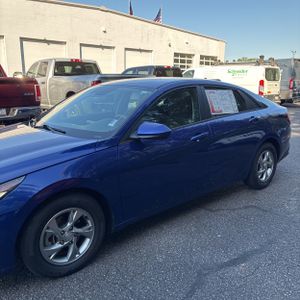 HYUNDAI ELANTRA SE - 2