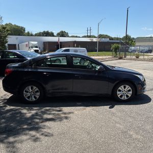 صورة 10 لـ 2015 Chevrolet CRUZE LS AUTO