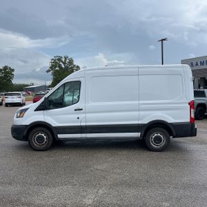 FORD TRANSIT 150 - 3