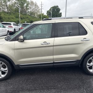 FORD EXPLORER LIMITED - 4