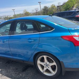 FORD FOCUS TITANIUM - 6