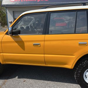 TOYOTA LAND CRUISER - 4