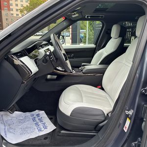صورة 32 لـ 2024 LAND Rover RANGE ROVER SPORT P400 DYNAMIC SE