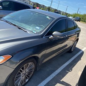 FORD FUSION SE - 2