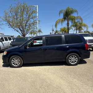 DODGE GRAND CARAVAN SXT - 3