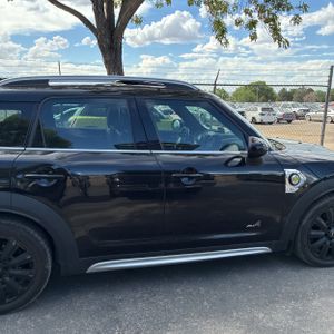 صورة 10 لـ 2019 MINI E COUNTRYMAN COOPER S