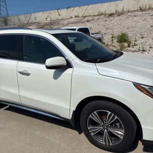 2018 Acura MDX SH-AWD photo 13