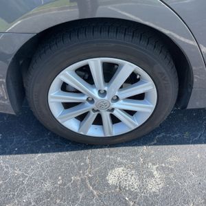 2013 Toyota CAMRY XLE V6 缩略图 19