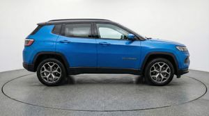 صورة 8 لـ 2025 JEEP COMPASS LIMITED