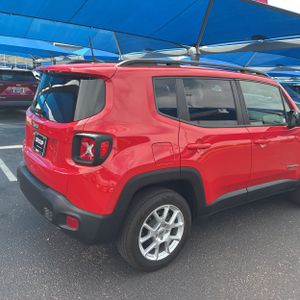 JEEP RENEGADE - 9