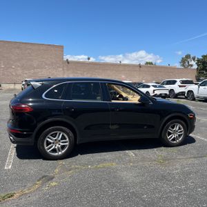 PORSCHE CAYENNE - 10
