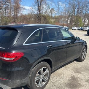 MERCEDES-BENZ GLC - 9