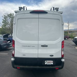 FORD TRANSIT 250 - 7