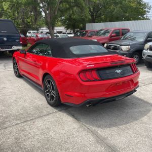 FORD MUSTANG ECOBOOST PREMIUM - 4