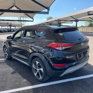 صورة 5 لـ 2017 Hyundai TUCSON LIMITED