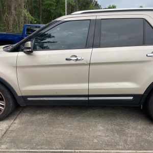 FORD EXPLORER LIMITED - 4