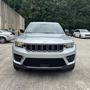 2024 JEEP GRAND CHEROKEE LAREDO — миниатюра 14