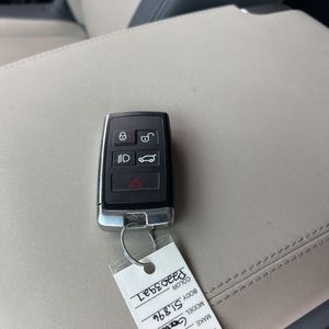 2023 LAND Rover DEFENDER 130 X-DYNAMIC SE — фото 54