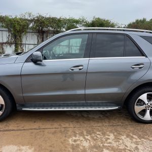 صورة 4 لـ 2018 Mercedes-BENZ GLE
