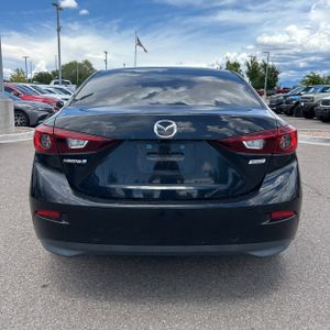 صورة 6 لـ 2017 Mazda MAZDA3 SPORT