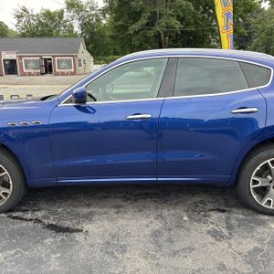 2017 Maserati LEVANTE S 照片 4