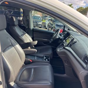 صورة 32 لـ 2019 Honda ODYSSEY EX-L