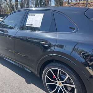 PORSCHE CAYENNE GTS - 6