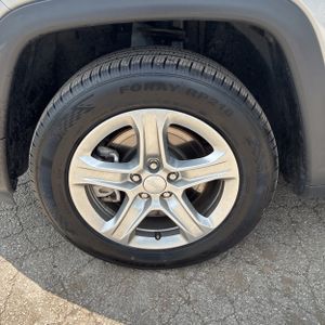 2024 JEEP COMPASS LATITUDE — миниатюра 17