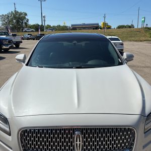 2020 Lincoln NAUTILUS RESERVE 缩略图 15