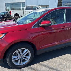 FORD EDGE SEL - 2