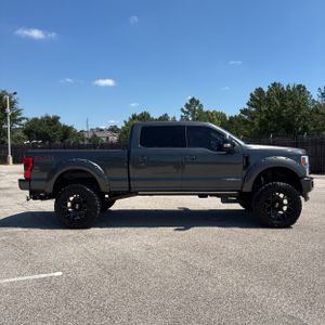FORD F-250 SUPER DUTY PLATINUM - 10