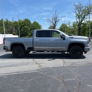 CHEVROLET SILVERADO 2500HD HIGH COUNTRY - 10