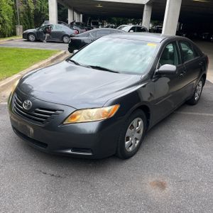 TOYOTA CAMRY - 1