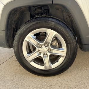 2024 JEEP COMPASS LATITUDE — миниатюра 19