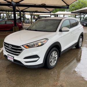 HYUNDAI TUCSON SE - 1