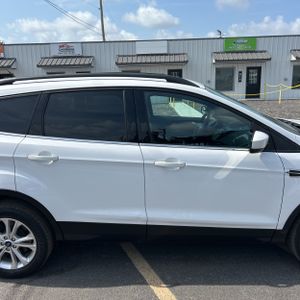 2018 FORD ESCAPE SE — миниатюра 11