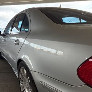 MERCEDES-BENZ E-CLASS - 6