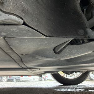 TESLA MODEL Y LONG RANGE - 10