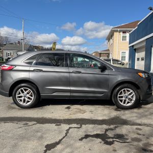 FORD EDGE SEL - 10