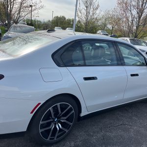 BMW 7 SERIES 740I - 9