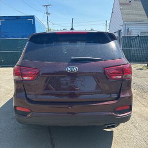 KIA SORENTO LX V6 - 7