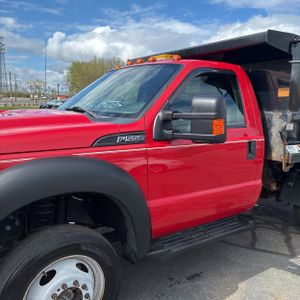 FORD F-550 CHASSIS XL - 2