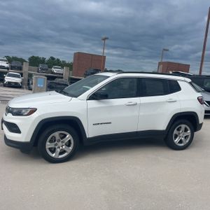 2023 JEEP COMPASS LATITUDE — фото 3