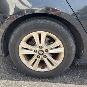 2013 Hyundai SONATA GLS thumbnail 18