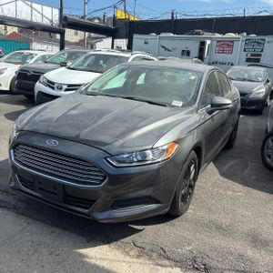 FORD FUSION SE - 1