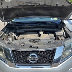 2014 Nissan PATHFINDER SV — миниатюра 42